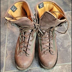 Danner boots size 8